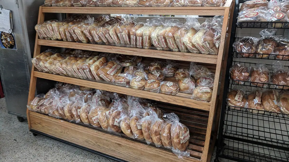 The Rolling Pin – bakery in Cheadle Hulme town centre
